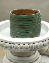 Load image into Gallery viewer, Patina effect Leather Sliced Cuff bracelet