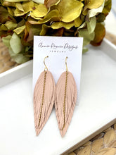 Load image into Gallery viewer, Lola fringe earrings with chain