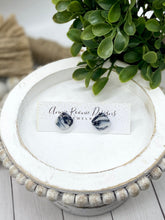 Load image into Gallery viewer, White &amp; Black Marbled Clay Stud Earrings