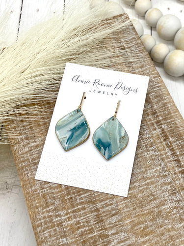 Teal & Marbled Clay Pointed Teardrop earrings