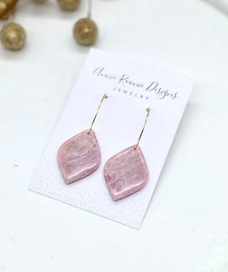 Light Pink Marbled Clay Pointed Teardrop earrings