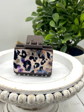 Load image into Gallery viewer, Colorful leopard cork on leather claw clip
