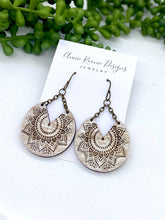 Load image into Gallery viewer, Split Circles White Wash Wooden earrings