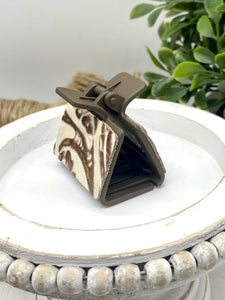 Cream embossed leather hair claw clip