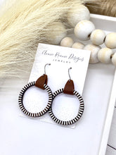 Load image into Gallery viewer, Striped Wood hoop earrings (brown leather)