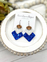 Load image into Gallery viewer, Football Vivi earrings