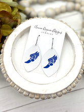 Load image into Gallery viewer, Track feet Marquis earrings