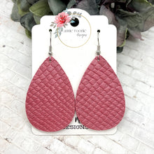 Load image into Gallery viewer, Pink Snakeskin leather Teardrop earrings