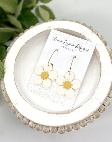 Daisy Clay earrings