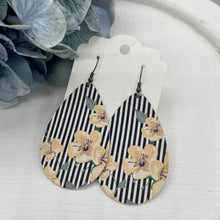 Load image into Gallery viewer, Striped Floral Leather Teardrop earrings