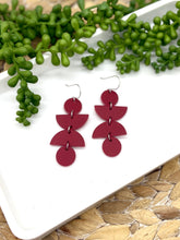 Load image into Gallery viewer, Stella earrings