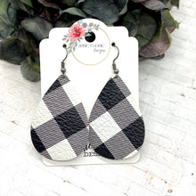 Load image into Gallery viewer, White Buffalo Plaid Leather Teardrop earrings