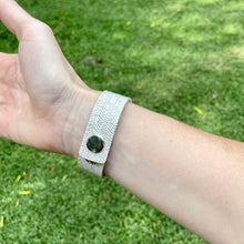 Load image into Gallery viewer, Cream Chevron Cork leather Sliced Cuff bracelet