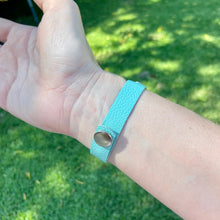 Load image into Gallery viewer, Turquoise leather Skinny Cuff Circle ring bracelet