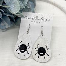 Load image into Gallery viewer, Spiders on white leather Teardrop earrings