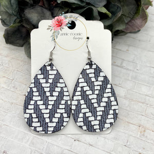 Black & White Chevron Leather Teardrop earrings