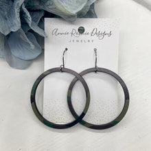 Load image into Gallery viewer, Camouflage Wood hoop earrings