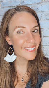Cream Macrame + Wood earrings