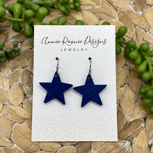 Load image into Gallery viewer, Wooden Star earrings