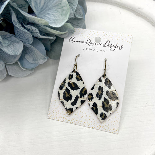 Pointed Teardrops in Leopard Cork leather