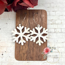 Load image into Gallery viewer, Snowflake earrings