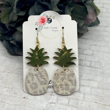 Load image into Gallery viewer, Pineapple Earrings