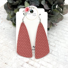 Load image into Gallery viewer, Salmon Pink Honeycomb Suede Wedge Bar earrings