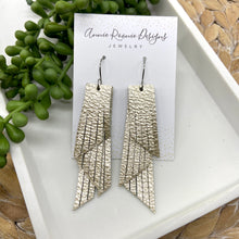 Load image into Gallery viewer, Cascading Fringe leather Earrings