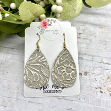 Load image into Gallery viewer, Platinum Gold Floral leather Teardrop earrings